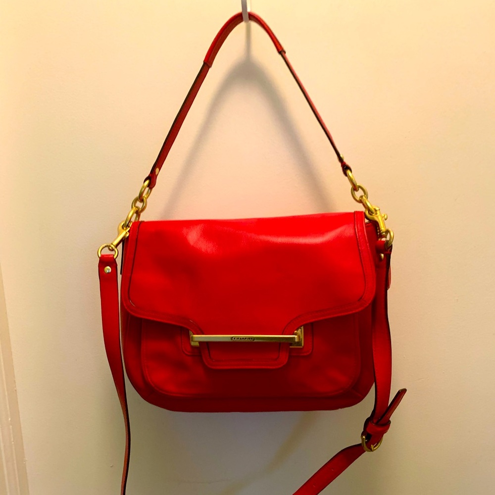 Coach Outlet Large Shoulder/Crossbody Bag.